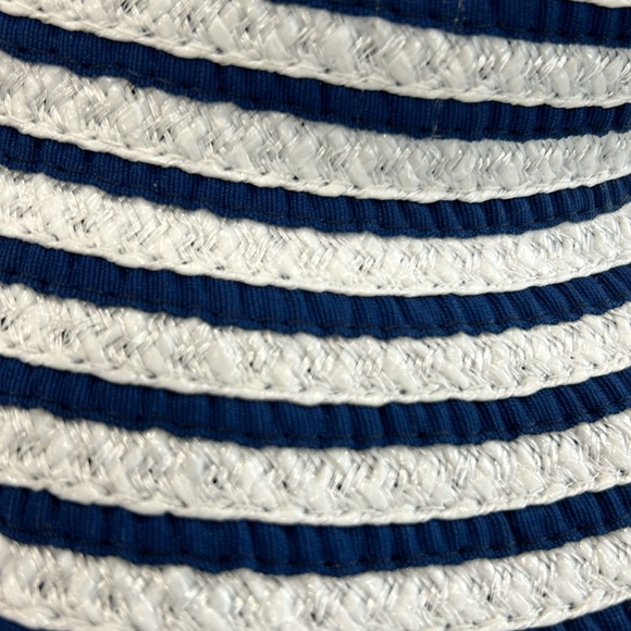 Eric Javits NEW Brooke Visor - Picture 3 of 5